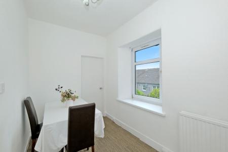 3 bedroom Flat for sale in Froghall Terrace, Froghall, Aberdeen, AB24