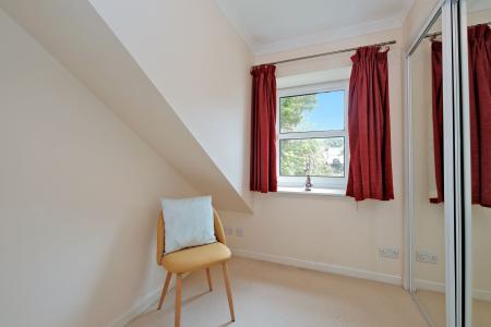 2 bedroom Ground floor maisonette for sale in King's Gate, The West End, Aberdeen, AB15