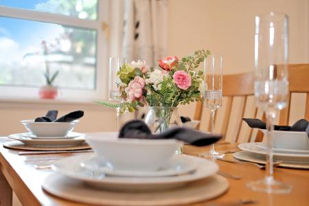 2 bedroom Ground floor maisonette for sale in King's Gate, The West End, Aberdeen, AB15