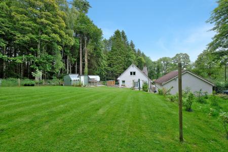 4 bedroom Detached house for sale in Bramble Brae, Campfield, Glassel, Banchory, AB31