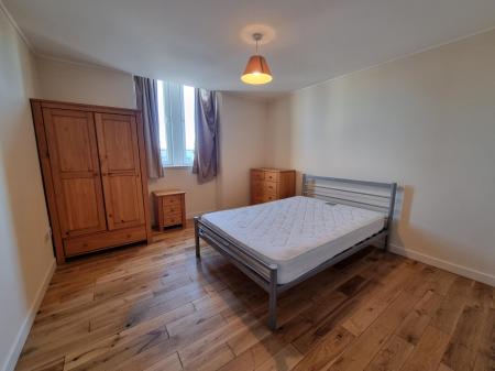 2 bedroom Flat to let in Palmerston Road, The City Centre, Aberdeen, AB11