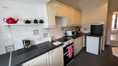 2 bedroom Flat to let in Queen Street, Inverurie, AB51