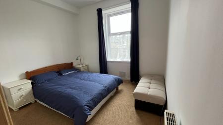 2 bedroom Flat to let in Queen Street, Inverurie, AB51
