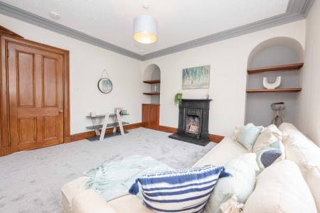 1 bedroom Flat to let in Holburn Road, The City Centre, Aberdeen, AB10
