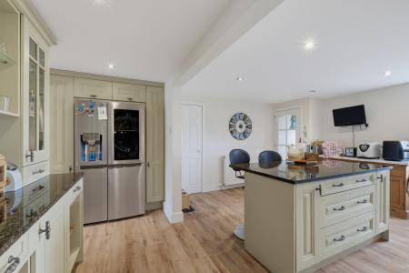 4 bedroom Detached house for sale in Strachan, Banchory, AB31