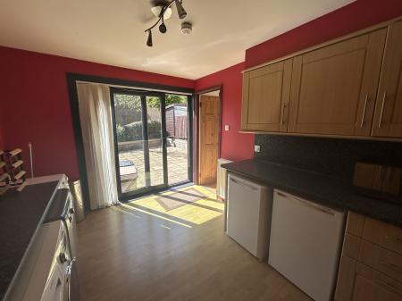 2 bedroom Semi-detached house to let in Jesmond Avenue, Bridge of Don, Aberdeen, AB22