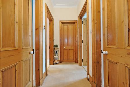 2 bedroom Flat for sale in University Road, Old Aberdeen, Aberdeen, AB24