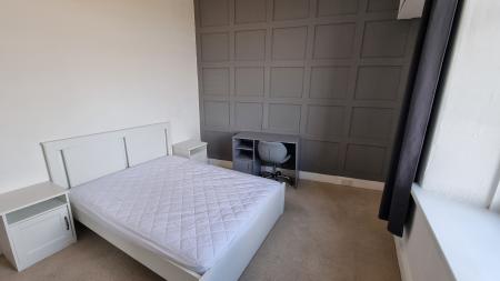 2 bedroom Flat to let in Rosemount Place, Rosemount, Aberdeen, AB25