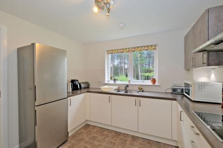 2 bedroom Flat for sale in East Park, Banchory, AB31