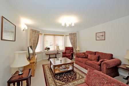 2 bedroom Flat for sale in East Park, Banchory, AB31