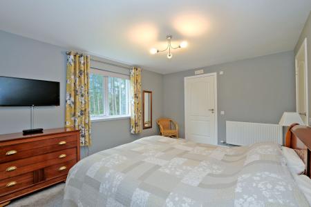 2 bedroom Flat for sale in East Park, Banchory, AB31