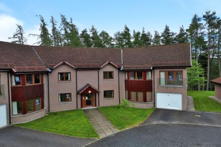 2 bedroom Flat for sale in East Park, Banchory, AB31