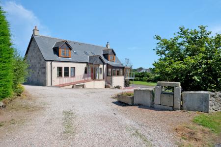 4 bedroom Detached house for sale in Tillyneuk, Aberdeen, AB31