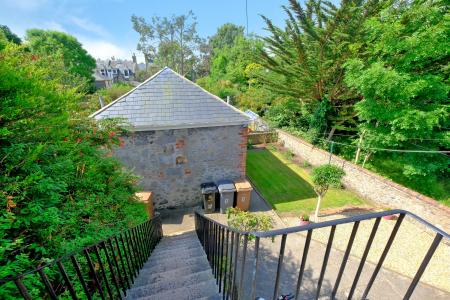 2 bedroom Flat for sale in 17 Bedford Place, Aberdeen, AB24
