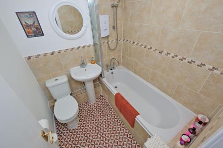 2 bedroom Flat for sale in 17 Bedford Place, Aberdeen, AB24
