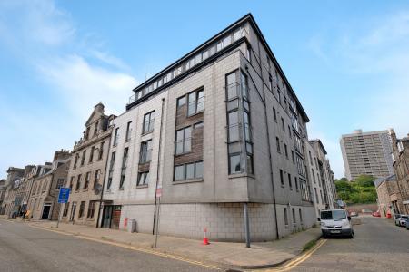 2 bedroom Flat for sale in Mearns Street, Aberdeen, AB11
