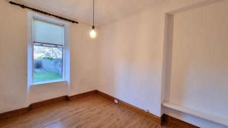 1 bedroom Flat to let in Mile End Avenue, Aberdeen, AB15