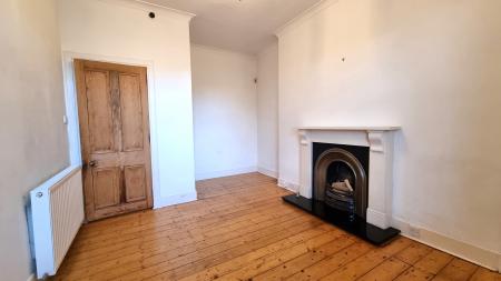1 bedroom Flat to let in Mile End Avenue, Aberdeen, AB15