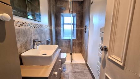 1 bedroom Flat to let in Mile End Avenue, Aberdeen, AB15