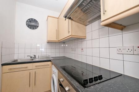 1 bedroom Flat for sale in 54A Ashgrove Road, Ashgrove, Aberdeen, AB25