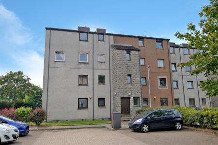 76 Headland Court, Garthdee, Aberdeen, AB10