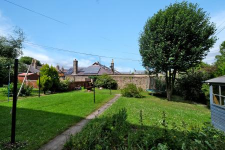 3 bedroom Flat for sale in 10E Printfield Walk, Woodside, Aberdeen, AB24