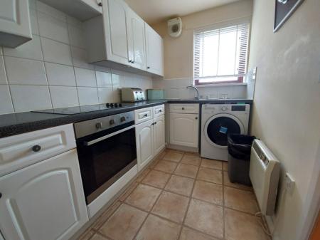 2 bedroom Flat to let in Canal Place, The City Centre, Aberdeen, AB24