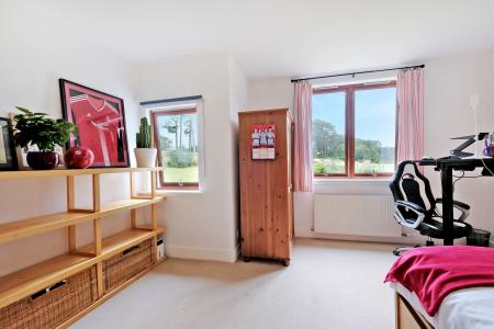 5 bedroom Detached house for sale in Clinterty, Aberdeen, AB21