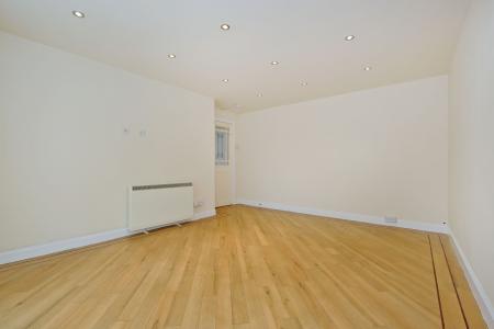 2 bedroom Flat for sale in Gardner Drive, Kincorth, Aberdeen, AB12