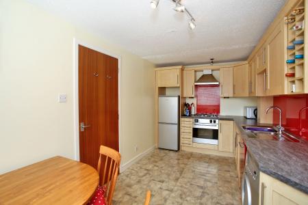 2 bedroom Flat for sale in Richmond Court, Rosemount, Aberdeen, AB25