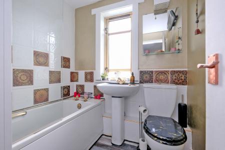 2 bedroom Flat for sale in 65 Crichie Circle, Inverurie, AB51