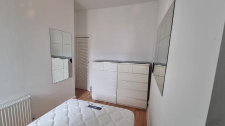 1 bedroom Flat to let in Wallfield Crescent, Rosemount, Aberdeen, AB25