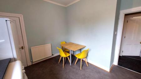 1 bedroom Flat to let in Union Grove, Aberdeen, AB10