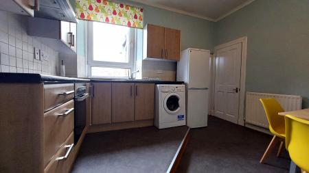 1 bedroom Flat to let in Union Grove, Aberdeen, AB10