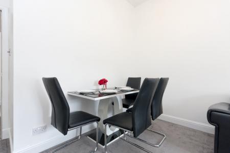 2 bedroom Flat to let in Mary Elmslie Court, The City Centre, Aberdeen, AB24
