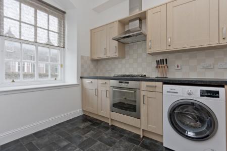 2 bedroom Flat to let in Mary Elmslie Court, The City Centre, Aberdeen, AB24