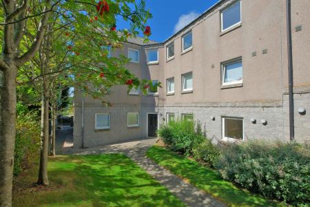 3 bedroom Flat for sale in Mary Elmslie Court, King Street, The City Centre, Aberdeen, AB24