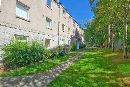 3 bedroom Flat for sale in Mary Elmslie Court, King Street, The City Centre, Aberdeen, AB24