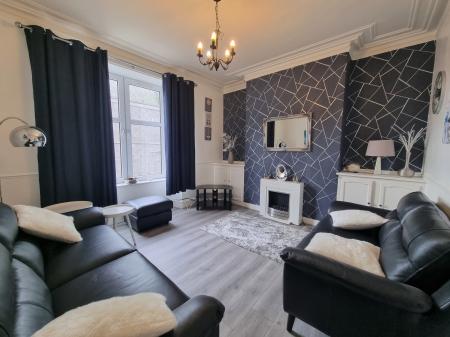 2 bedroom Flat to let in Ashvale Place, The City Centre, Aberdeen, AB10