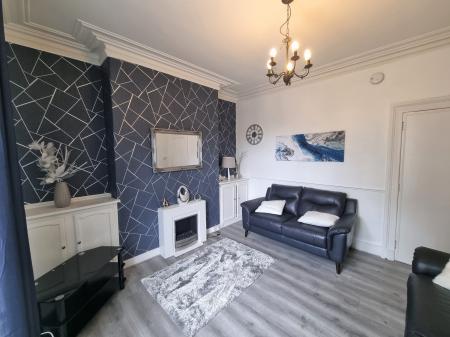 2 bedroom Flat to let in Ashvale Place, The City Centre, Aberdeen, AB10