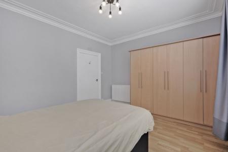 1 bedroom Flat for sale in Ashvale Place, Holburn, Aberdeen, AB10