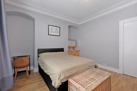 1 bedroom Flat for sale in Ashvale Place, Holburn, Aberdeen, AB10
