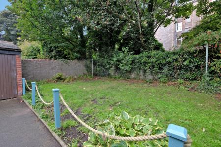 1 bedroom Flat for sale in Ashvale Place, Holburn, Aberdeen, AB10