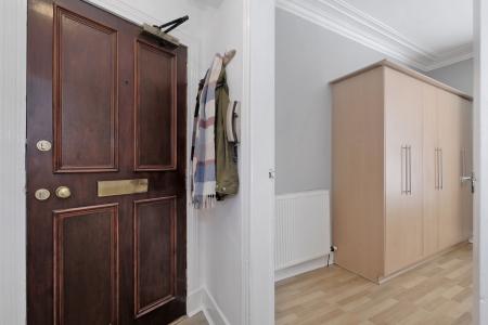 1 bedroom Flat for sale in Ashvale Place, Holburn, Aberdeen, AB10