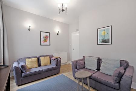 1 bedroom Flat for sale in Ashvale Place, Holburn, Aberdeen, AB10