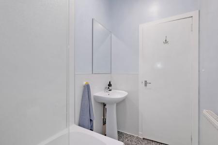 1 bedroom Flat for sale in Ashvale Place, Holburn, Aberdeen, AB10