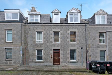 1 bedroom Flat for sale in Ashvale Place, Holburn, Aberdeen, AB10