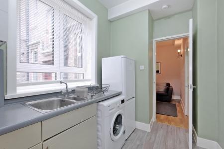1 bedroom Flat for sale in Ashvale Place, Holburn, Aberdeen, AB10
