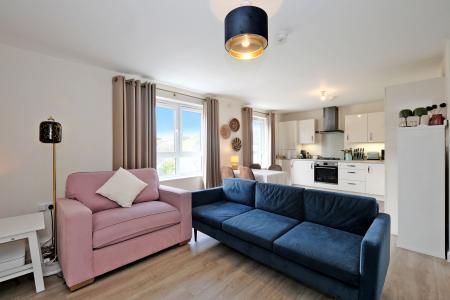 2 bedroom Flat for sale in Mill Drive, Bucksburn, Aberdeen, AB21