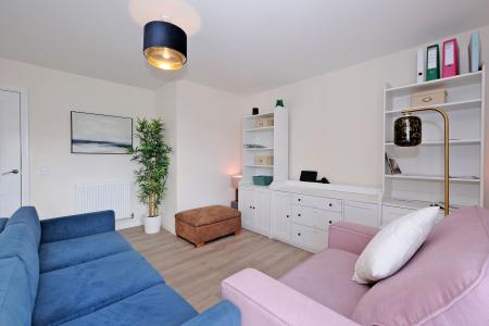 2 bedroom Flat for sale in Mill Drive, Bucksburn, Aberdeen, AB21